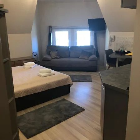 Bella Hotel 3*