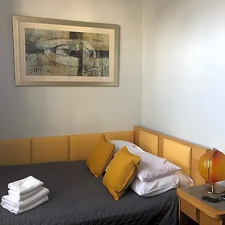 Bella Hotel 3*
