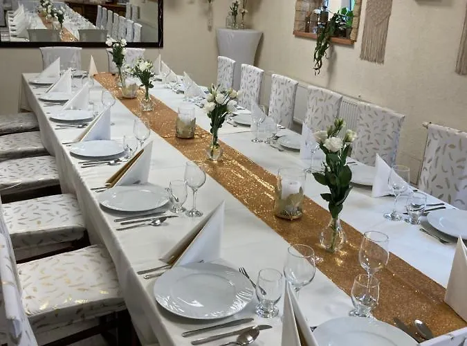 Hotell Bella Jelenia Góra