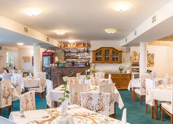 Bella Еленя-Гура