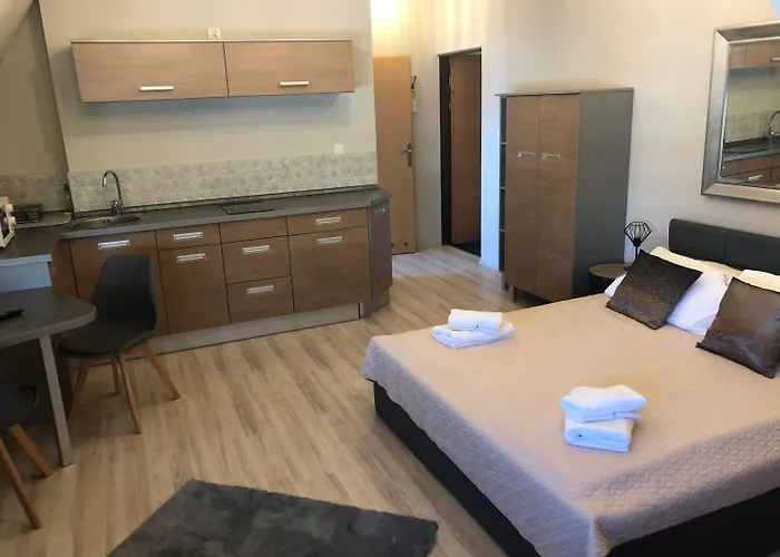 Bella 3* Jelenia Góra